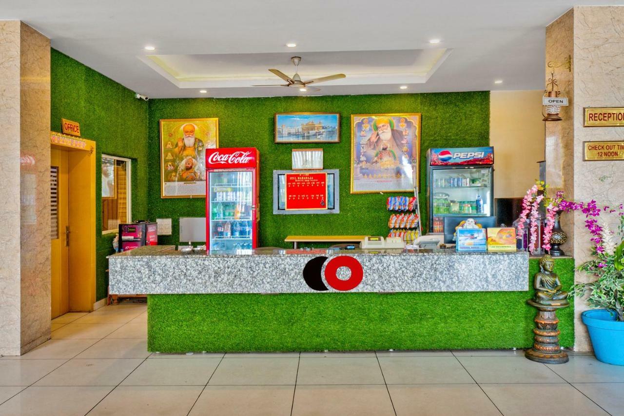 Capital O 40833 Maharaja Hotel & Restaurant Kashipur Buitenkant foto